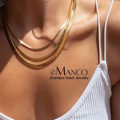 EManco Unisex Stainless Steel Snake Chain Women Necklace Choker