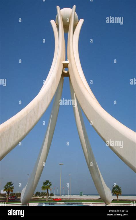 Pearl Square Monument Bahrain Which Was Demolished By The Army In 2011