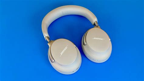 An Lise Dos Fones De Ouvido Bose Quietcomfort Ultra Sony Tem Uma