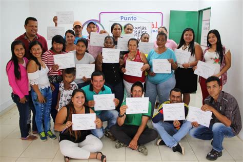 La Historia De Los Habitantes Rurales Que Se Graduaron Como Bachilleres