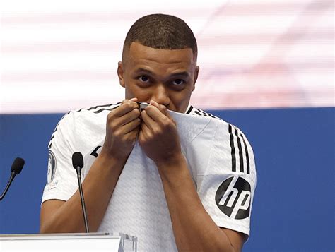 Kylian Mbappé fue presentado oficialmente en el Real Madrid Voy a dar