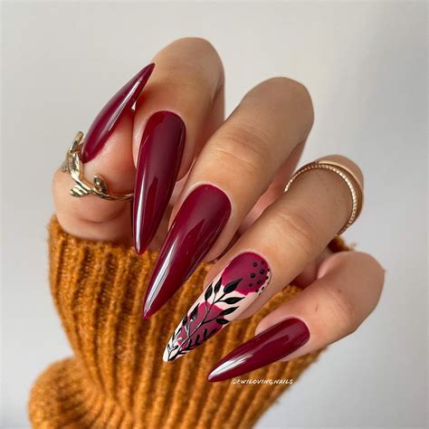 Unhas Decoradas Vermelho Escuro - Tons de vermelho: Veja diferentes ideias para Unhas Decoradas - Unhas ...