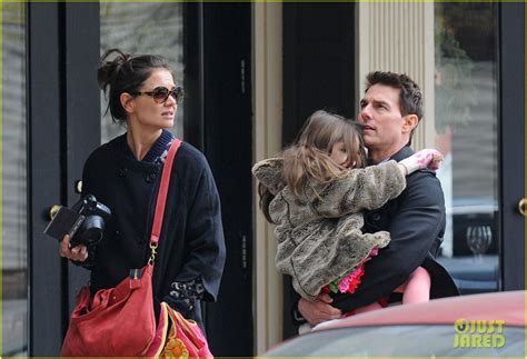 Tom Cruise Katie Holmes Suri Tribeca Trio Photo