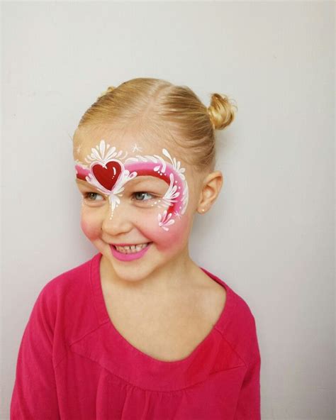 Valentines Heart Facepainting Using One Stroke Cake By Fanciful Face Painting Face Painting