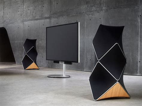 Bang & Olufsen’s Alien-like Speaker Packs 18 Drivers Capable of Unloading 8,200 Watts of Audio ...