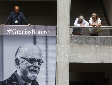 Medellín celebra los 90 años de Botero el artista que ilumina a