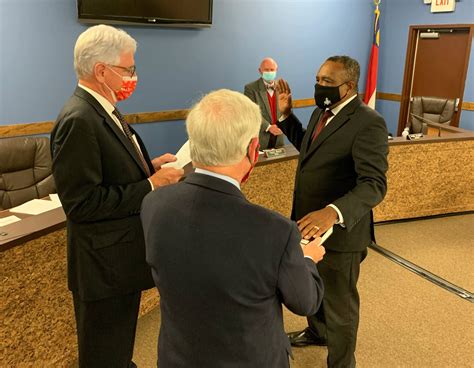 Trio Of Aldermen Take Oaths In Black Mountain The Valley Echo