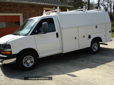 2007 Chevrolet Express 3500 Work Box Van 2 Door 6 0l