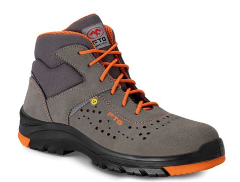 The Worlds Lightest Safety Shoes