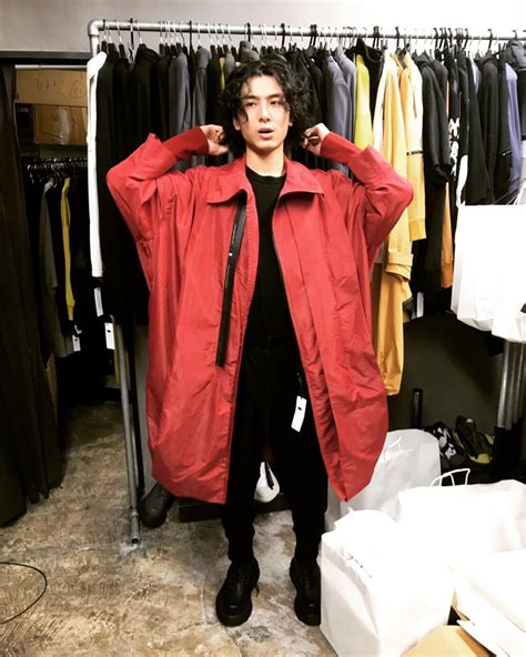 Fujii Kazes Instagram Profile Post In Fitting Room Instagram