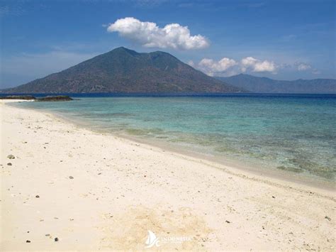 Alor – Indonesia Yacht Charter