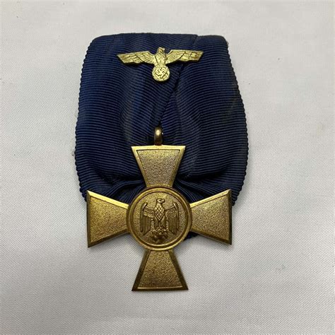 Wehrmacht 25 Year Long Service Medal Court Mounted