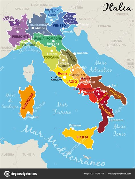 Photo Mappa Dell Italia Colorata Con Regioni Capitale E Capoluoghi