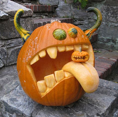 125 Halloween Pumpkin Carving Ideas - DigsDigs