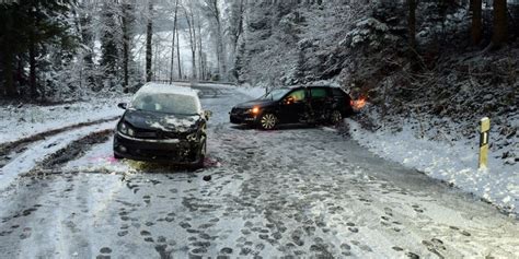 Hitzkirch Lu Ein Verletzter Bei Kollision Zwischen Zwei Autos