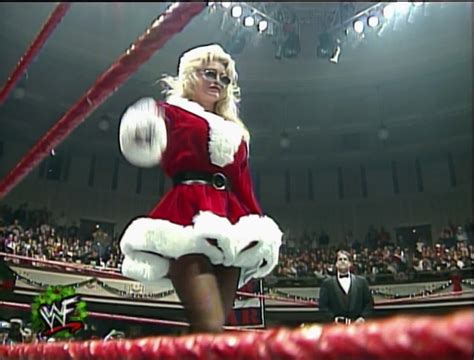 Female Locker Room On Twitter Sable Claus In Wishing The Wwf