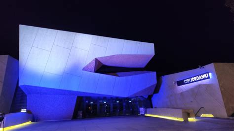 Gest solidarności z Izraelem Podświetlony most w Toruniu Arena Toruń