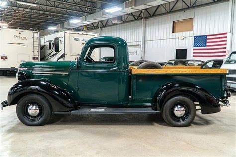 Chevrolet Ton Pickup Miles Green Pickup Truck Ci