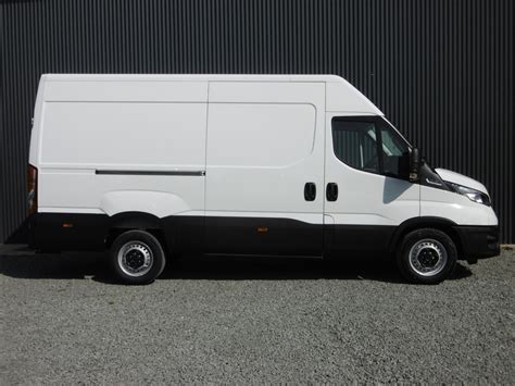 Annonce Utilitaire Iveco Daily Fourgon S Empattement L H