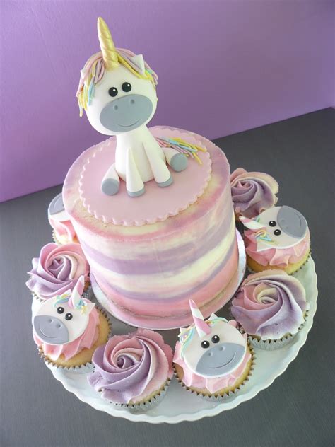 The Cup Cake Taste Brisbane Cupcakes Unicorn Cake And Cupcake Combo