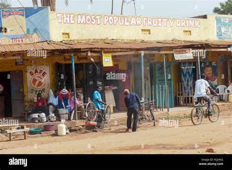 Kenia Und Uganda Stockfotos Und Bilder Kaufen Alamy