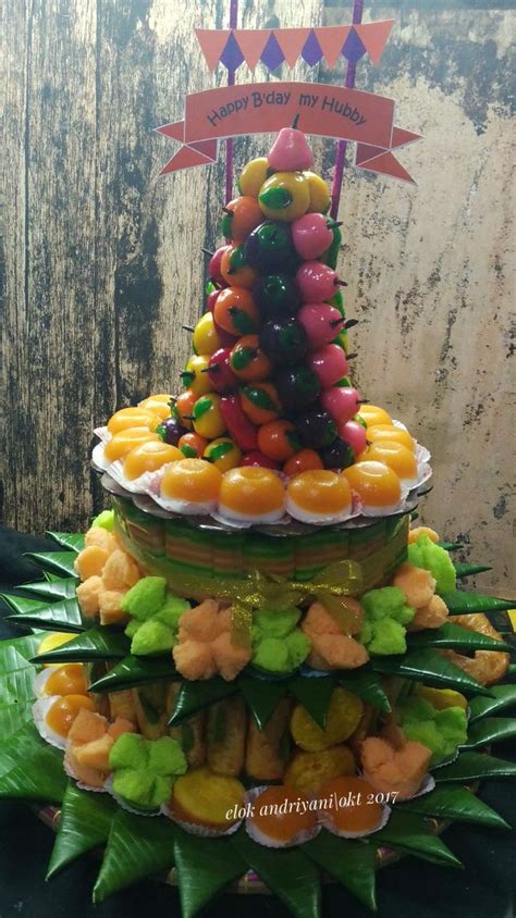 Pin Oleh Nikerahmawati Di Kue Tradisional Seni Makanan Penyajian