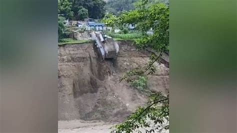 Uttarakhand Weather Heavy Rain In Pithoragarh Kali River Overflow And Two House Collapse Amar