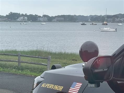 Marissa Alter On Twitter Breaking Norwalk Police Boats Norwalk Fire