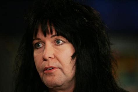 lesões graves nas costas BLACKIE LAWLESS cancela turnê americana