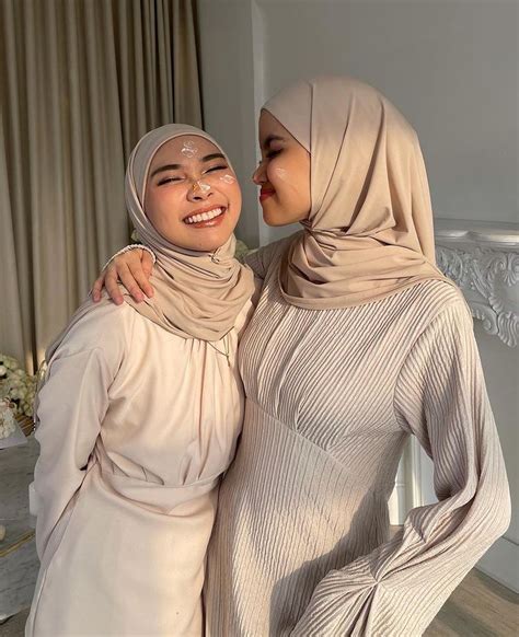 Pin Oleh Di Muslimah Fashion Outfits Perkumpulan Wanita