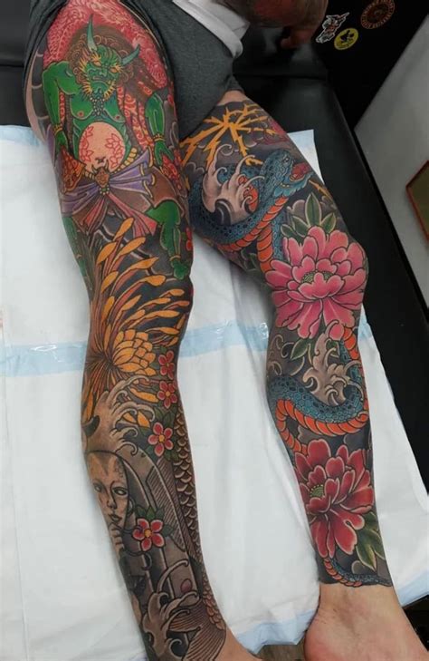 Bold And Beautiful Leg Tattoo Designs You Ll Love