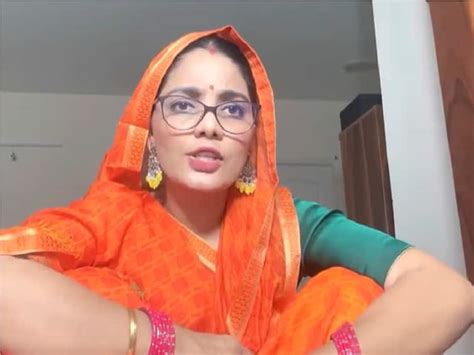 Mp Urination Case Fir Against Bhojpuri Singer Neha Rathore Over Social