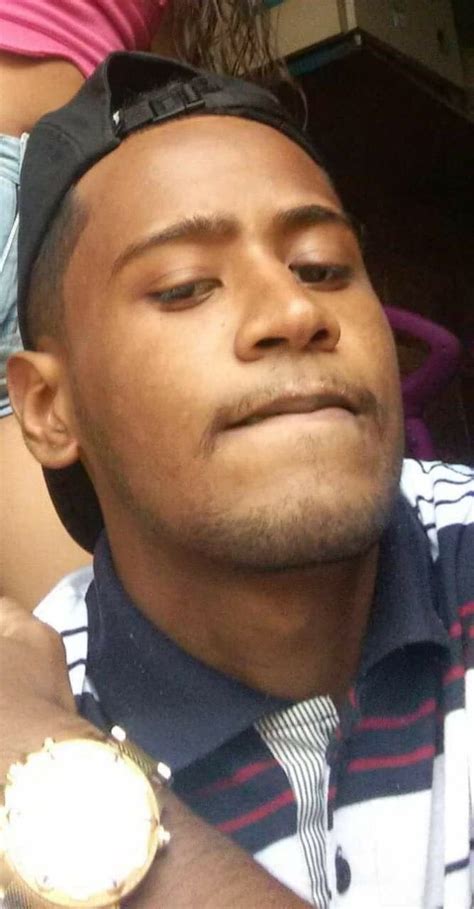 Rádio Acesa Fm Vr Homem é Assassinado No Bairro Oficinas Velhas Em