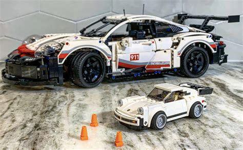 Porsche 911 RSR & speed champ : r/legotechnic