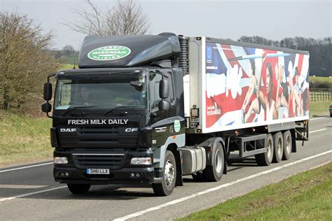 Robert Wiseman Sh Llx Daf Cf At Birdlip Daf Ft Cf Flickr