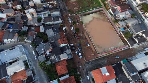 Imagens A Reas Mostram Rastro De Destrui O De Rompimento De