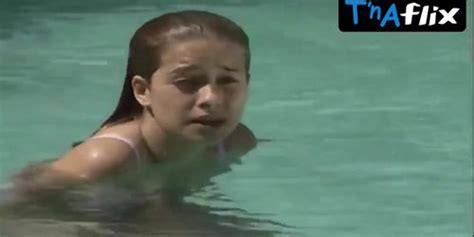 Paloma Duarte Bikini Scene In O Fim Do Mundo Tnaflix