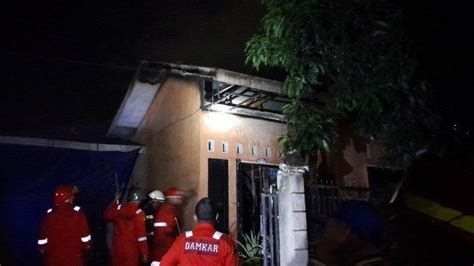 BREAKING NEWS Rumah Di Jalan Hibrida 12 Kota Bengkulu Nyaris Ludes