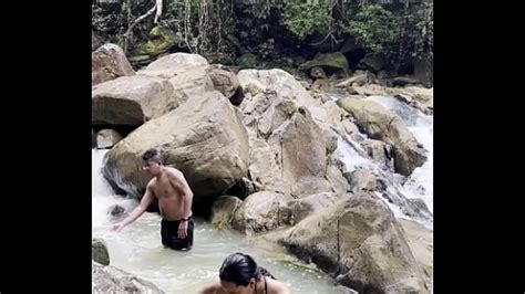 Follando En El Rio Search XVIDEOS