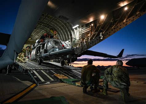 55th RQS inicia transição do HH 60G para o HH 60W Força Aérea