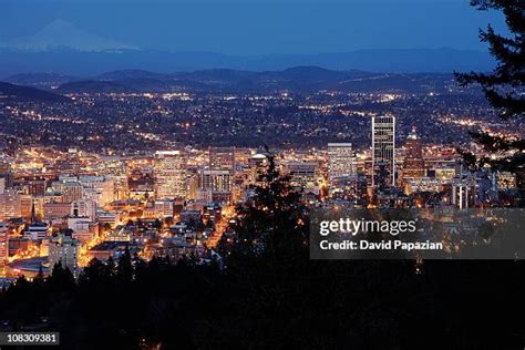 Mountain Skyline Silhouette Photos and Premium High Res Pictures ...