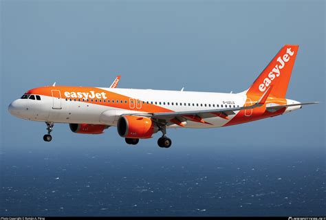 G UZLG easyJet Airbus A320 251N Photo by Román A Pérez ID 1564931