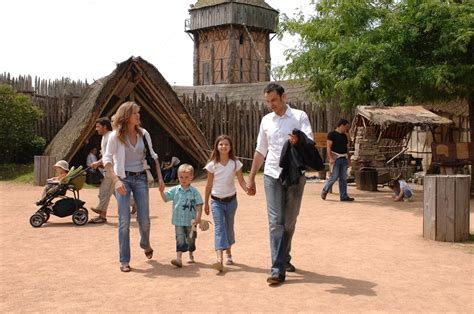 Puy Du Fou Comment Organiser Son S Jour En Famille Citizenkid