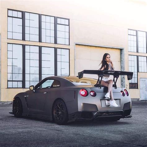 Nissan R35 Gt R Stanced Gtr Car Girls Nissan Gtr