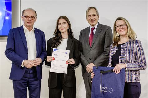 Zentrum Polis Politik Lernen In Der Schule Verleihungsfeier Wir