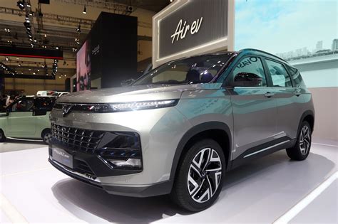 Wuling Almaz Hybrid