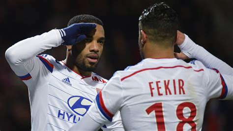 Lyon - Caen (3-0) : L'OL assure sa troisième place sur le podium ...