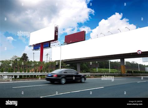 Highway Billboards Hi Res Stock Photography And Images Alamy