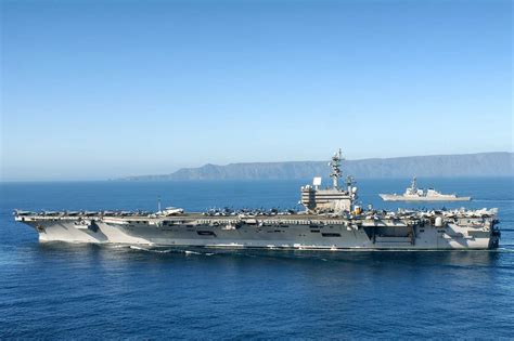 Us Aircraft Carrier Arrives In South Korea To Deter Pyongyang