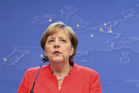 Acordo Sobre Migrantes D Margem A Merkel E Distancia Crise No Governo